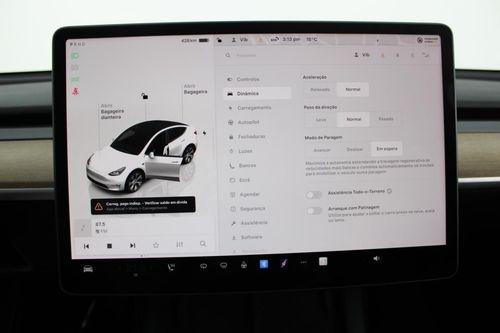 Tesla Model Y - Photo 17