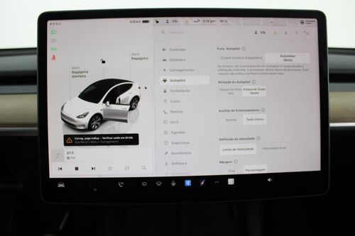 Tesla Model Y - Photo 18