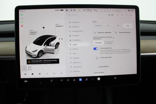 Tesla Model Y - Photo 20
