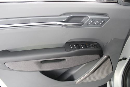 Kia EV9 - Photo 8