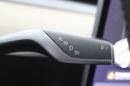 Tesla Model 3 - Photo 15