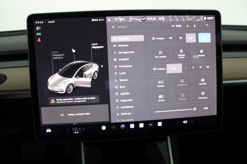 Tesla Model 3 - Photo 19