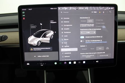 Tesla Model 3 - Photo 28