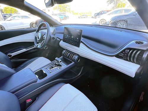 BYD Atto 3 - Photo 19