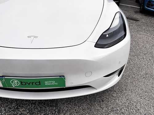 Tesla Model Y - Photo 5