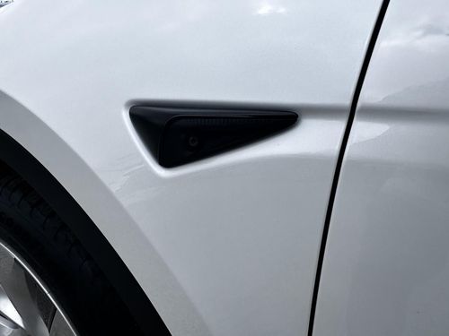 Tesla Model Y - Photo 7