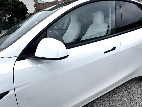 Tesla Model Y - Photo 8