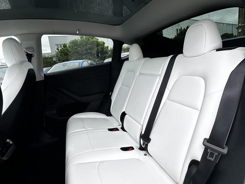 Tesla Model Y - Photo 54