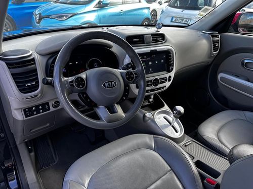 Kia e-Soul - Photo 12