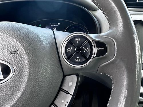 Kia e-Soul - Photo 17