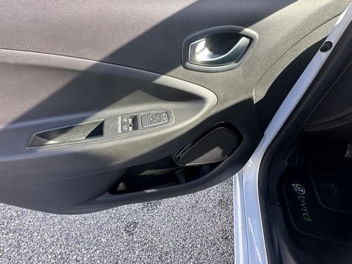 Renault Zoe - Photo 13