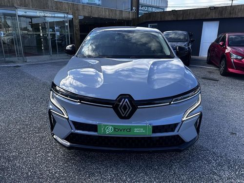 Renault Mégane E-Tech - Photo 2