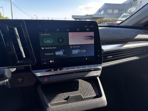 Renault Mégane E-Tech - Photo 25