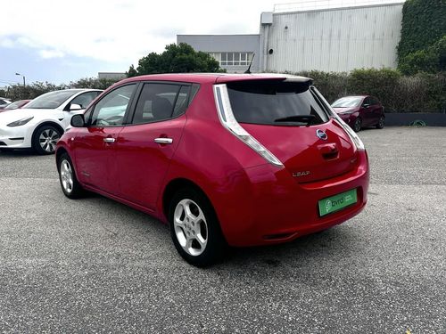Nissan Leaf - Photo 7