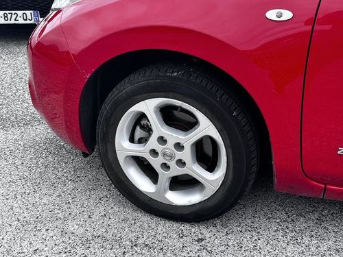Nissan Leaf - Photo 6
