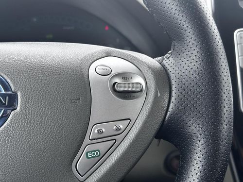 Nissan Leaf - Photo 22