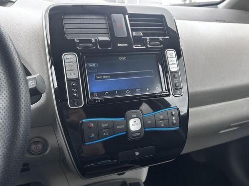 Nissan Leaf - Photo 31