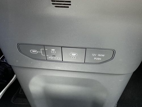 Kia EV9 - Photo 35