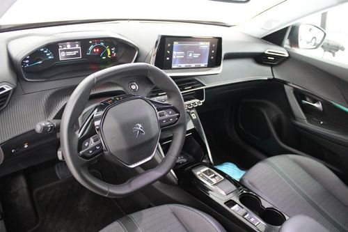 Peugeot e-2008 - Photo 11