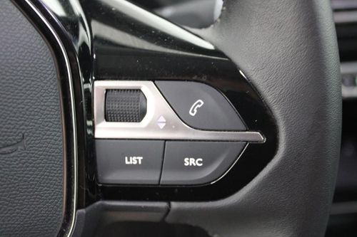 Peugeot e-2008 - Photo 15