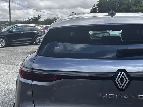 Renault Mégane E-Tech - Photo 10