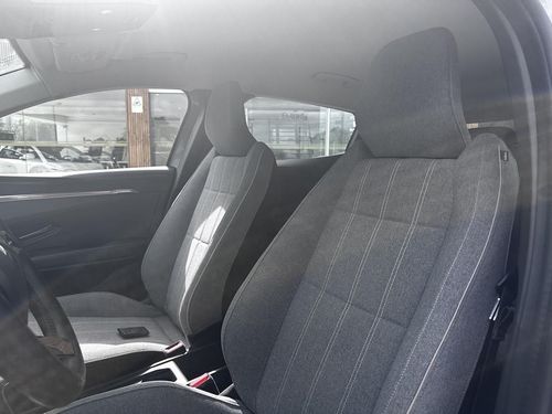 Renault Mégane E-Tech - Photo 16