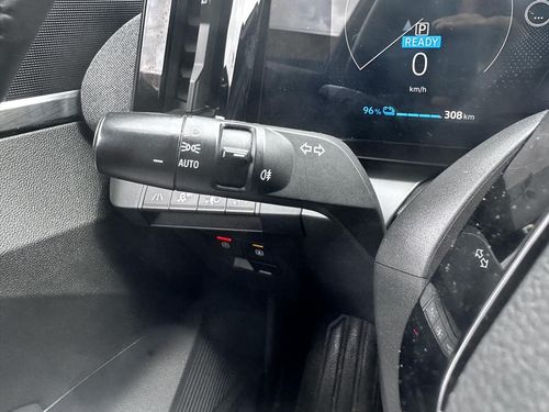 Renault Mégane E-Tech - Photo 21
