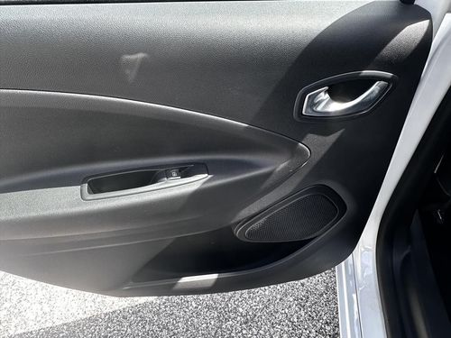 Renault Zoe - Photo 16