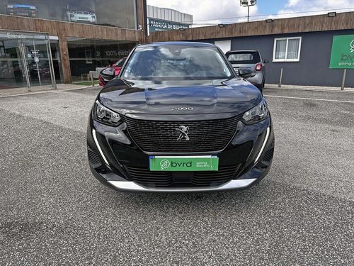 Peugeot e-2008 - Photo 3