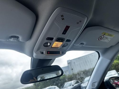 Peugeot e-2008 - Photo 17