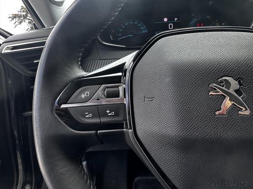 Peugeot e-2008 - Photo 21