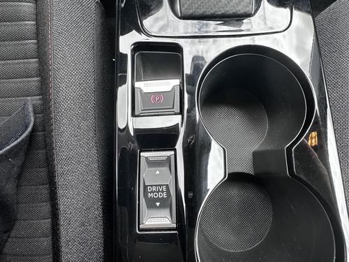 Peugeot e-2008 - Photo 30