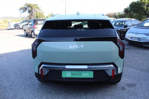 Kia EV3 - Photo 9