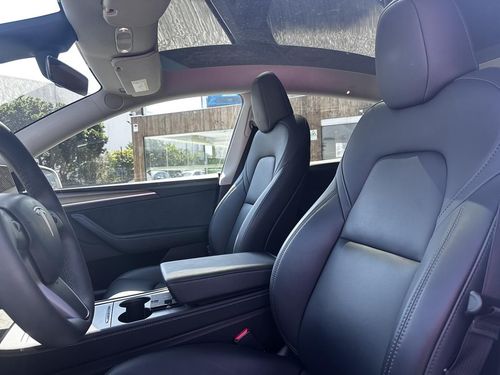 Tesla Model Y - Photo 20