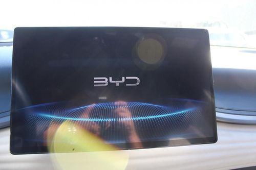 BYD Atto 3 - Photo 21