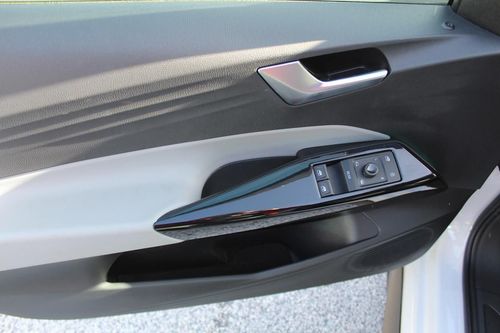 Volkswagen ID.3 - Photo 13