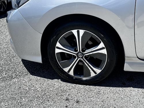 Nissan Leaf - Photo 6