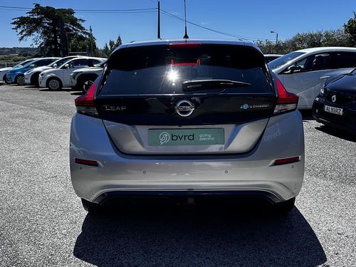 Nissan Leaf - Photo 10