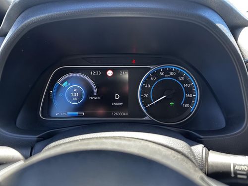 Nissan Leaf - Photo 22