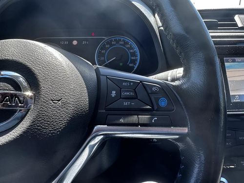 Nissan Leaf - Photo 24