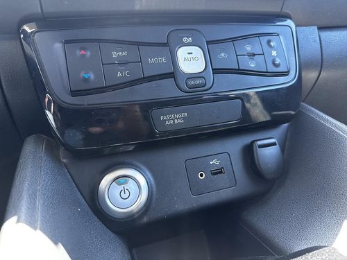 Nissan Leaf - Photo 31