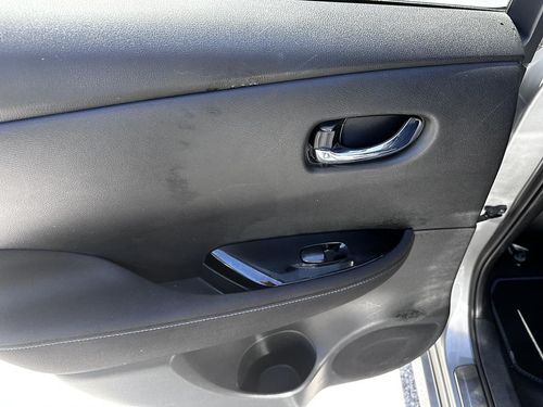 Nissan Leaf - Photo 34