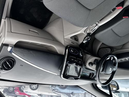 Renault Zoe - Photo 19