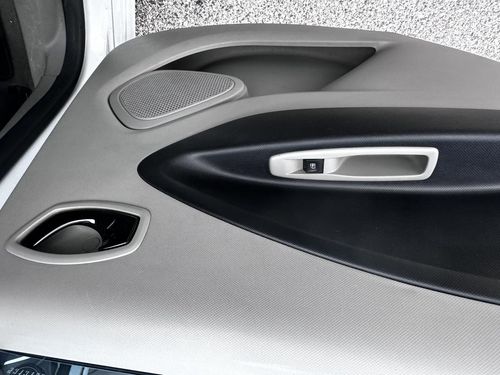 Renault Zoe - Photo 37