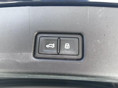 Audi Q4 Sportback e-tron - Photo 13