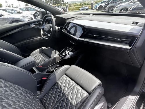 Audi Q4 Sportback e-tron - Photo 20