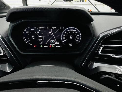 Audi Q4 Sportback e-tron - Photo 24