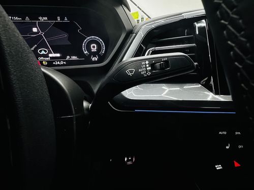Audi Q4 Sportback e-tron - Photo 30