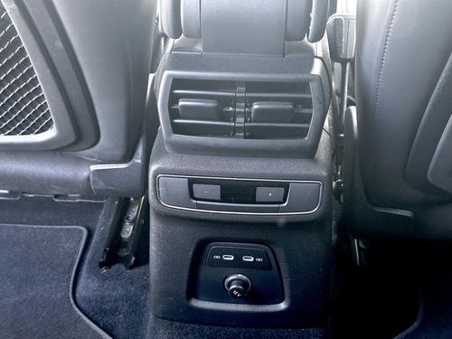 Audi Q4 Sportback e-tron - Photo 34