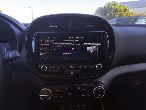 Kia e-Soul - Photo 23